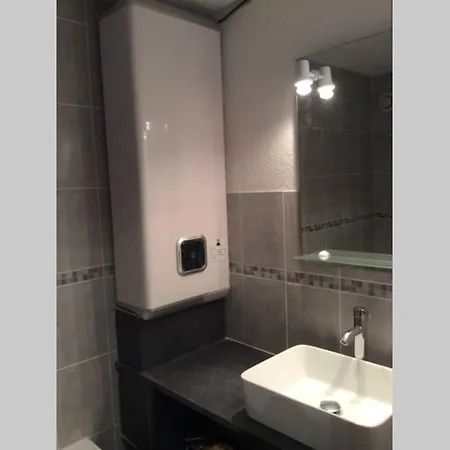 דירה Studio Lumineux, Sans Vis-a-vis 4p.